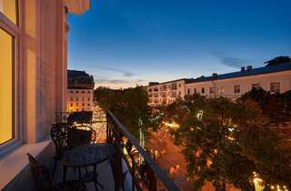 Отель Hotel Milano Одесса Стандартный двухместный номер с 1 кроватью и балконом-3